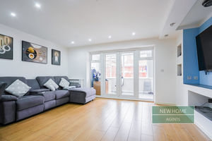 Photo 11- click for photo gallery